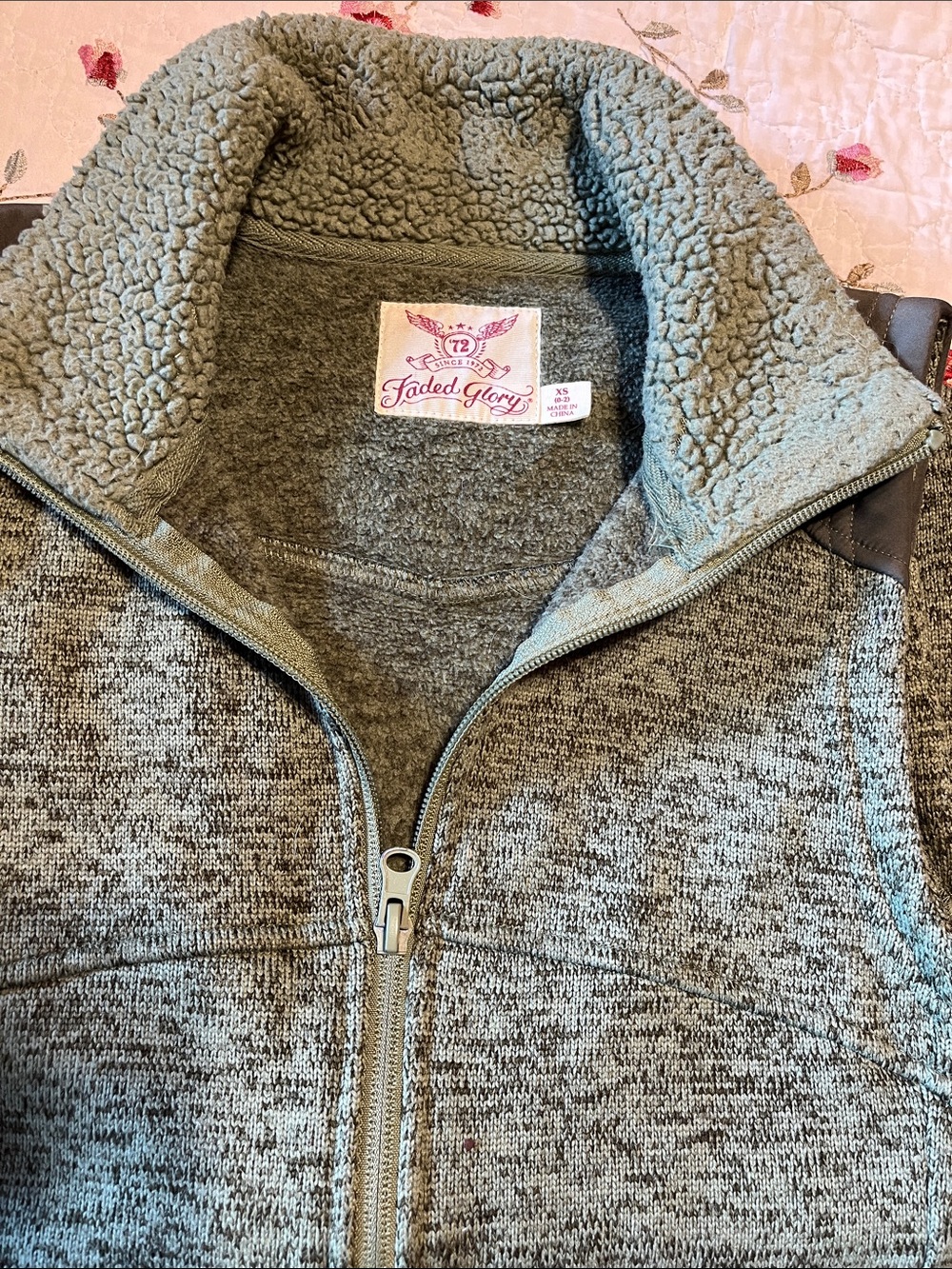 Faded Glory Olive Green Zip Vest XS